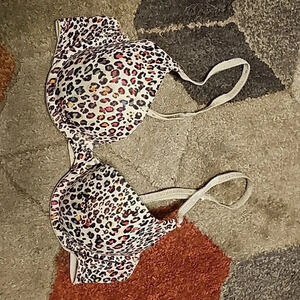 Victoria Secret bra